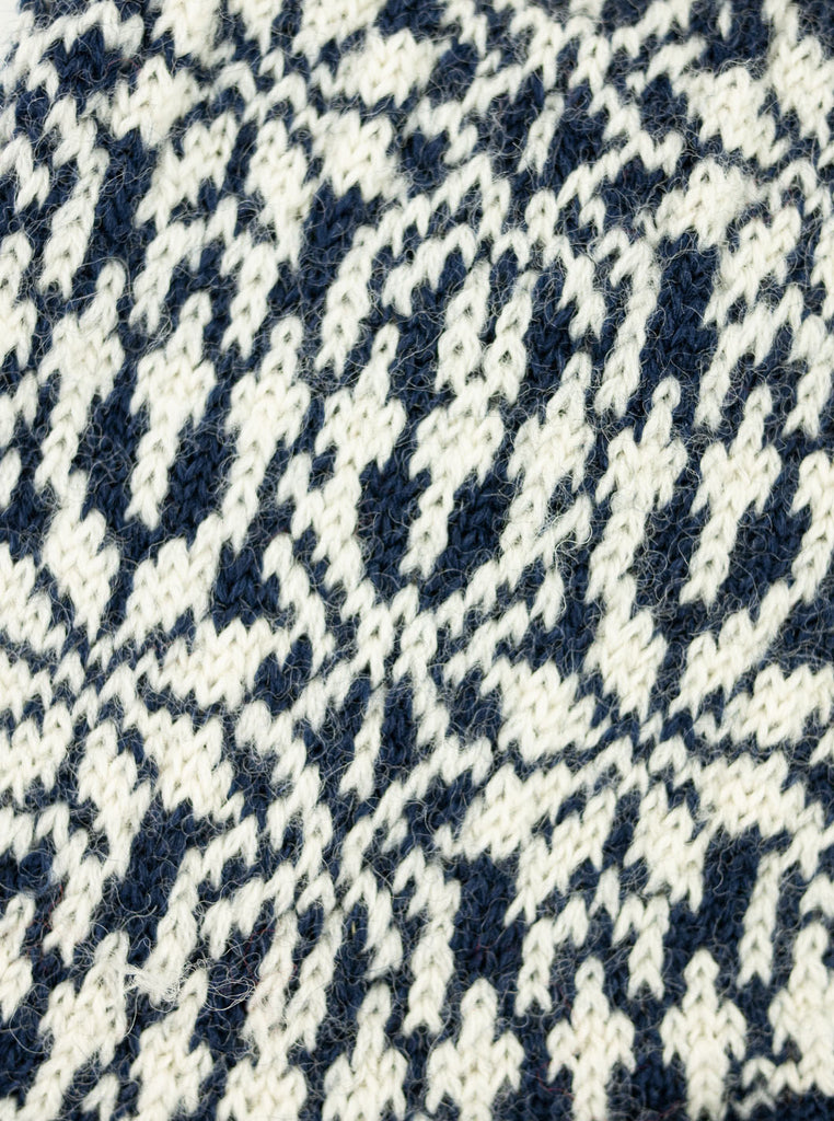 HIRSCH NATUR Nordic Sock Navy White The Northern Fells Clothing Company Detail